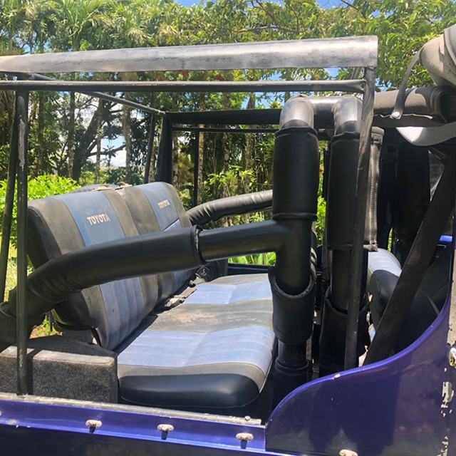 Arenal Car Rental jeep