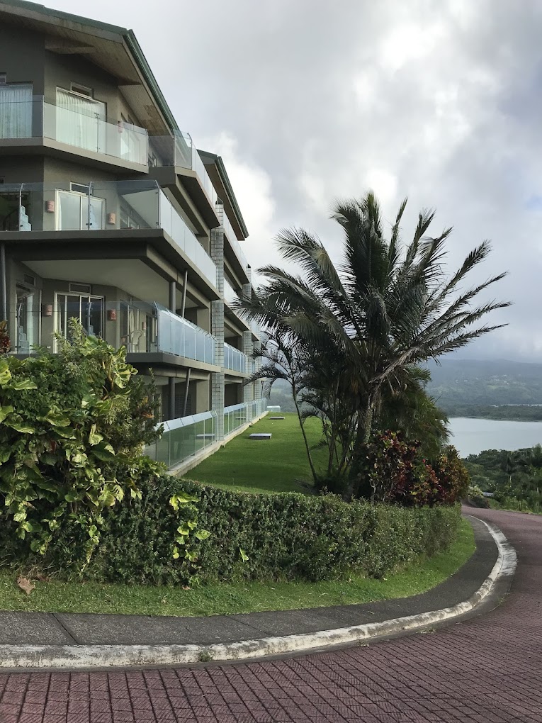 Lake Arenal Condos